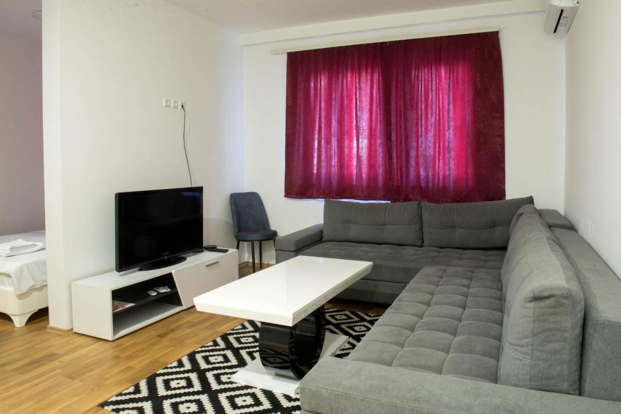Apartmani Pijemont Вишеград Екстер'єр фото